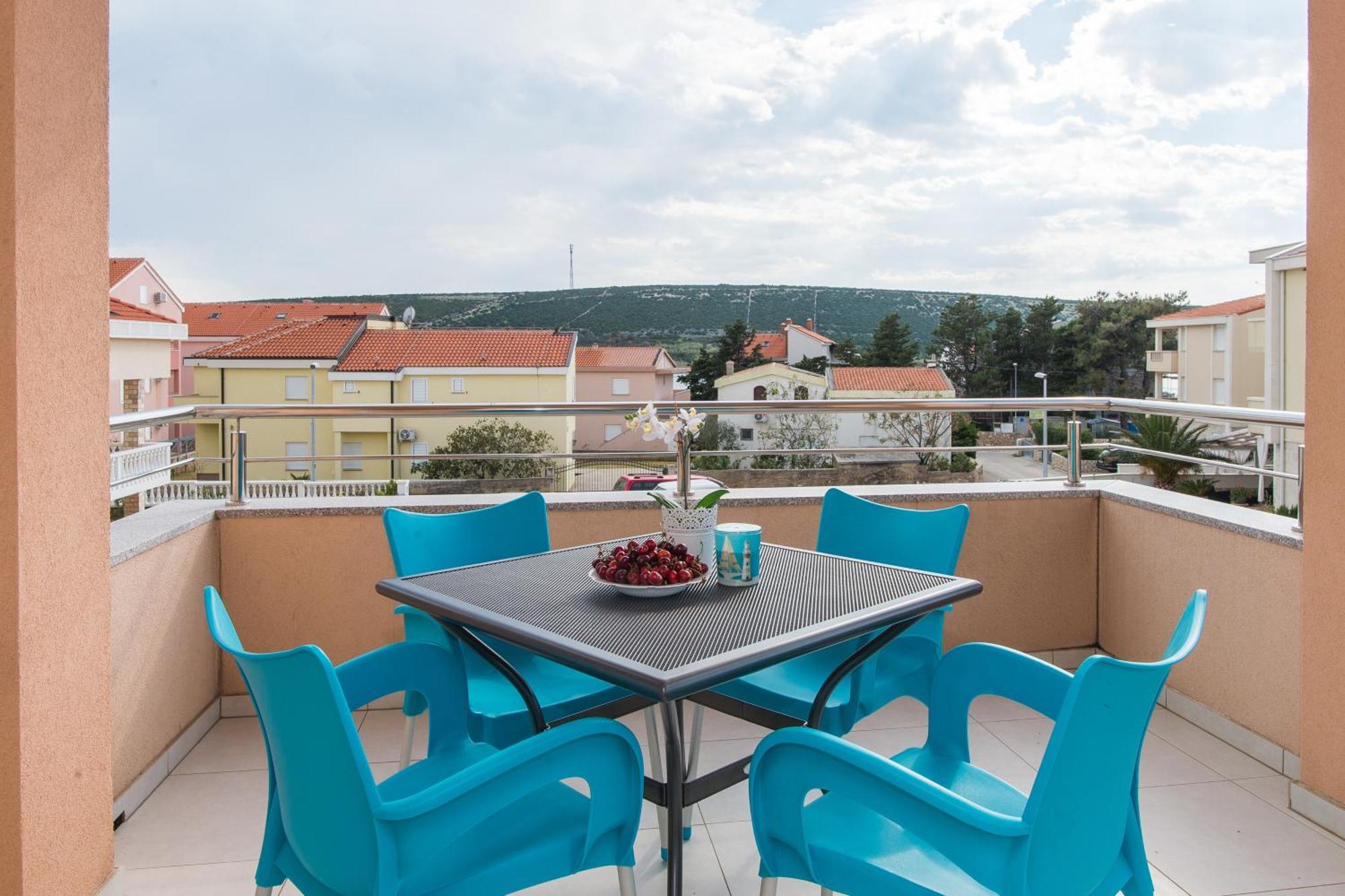 Apartments Kristina, Place For The Family Стара-Новаля Экстерьер фото